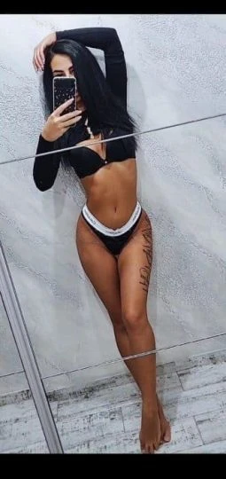 Lexxy — 6 / 9