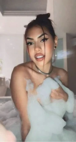 Naath Nóbrega — 3 / 5