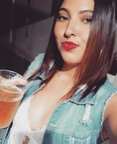 Núbia Agugliari — 4 / 5