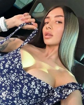 Adelina, Escort, Prague