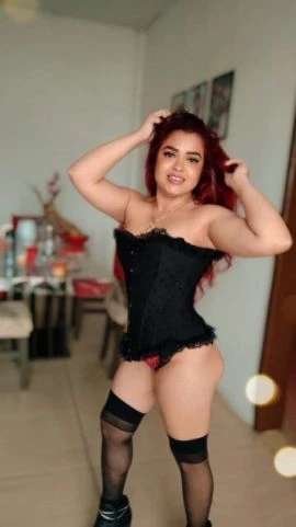 Bella Scarlet — 8 / 9