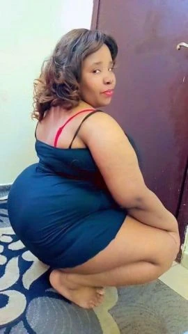 Sumaiya, Escort, Riyadh