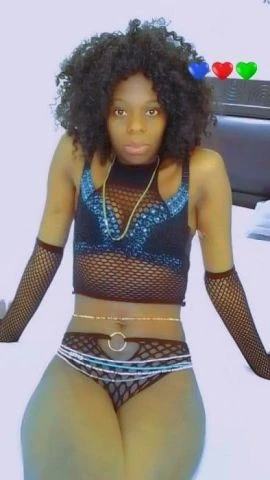 Queen Bae — 5 / 7