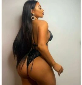 Female Escort — 2 / 6