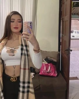 Raissa Alves — 2 / 4