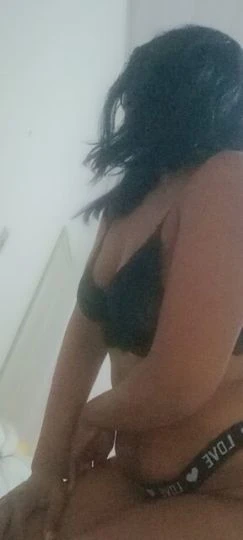 Duda Sol, Escort, Mato Grosso