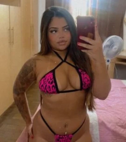 Amanda Salles — 2 / 4