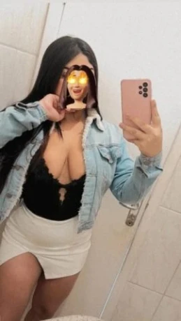 Lauana Paiva — 4 / 8