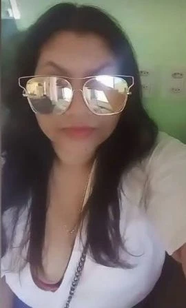 Bella Nina — 3 / 4