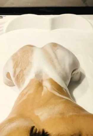 Athena Teles — 4 / 9