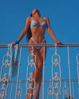 Gala — 4 / 5