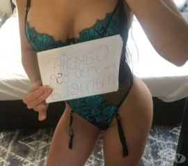 Female Escort — 5 / 9