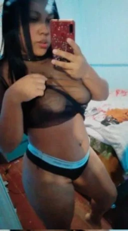 Emily Nunes — 4 / 9