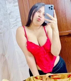 Pooja — 4 / 6