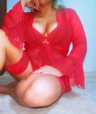 Jade Ferrari — 5 / 7