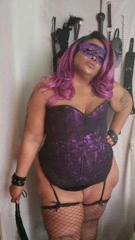 Violet — 4 / 9