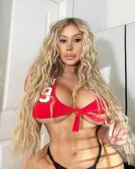 Mariah Crush — 6 / 9
