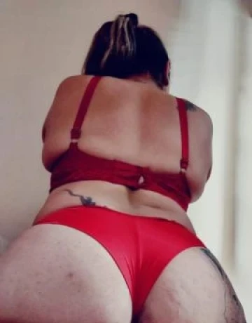 Thays Lins — 4 / 5