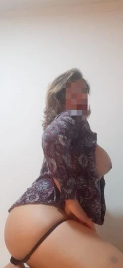 Lívia Monteiro — 6 / 9