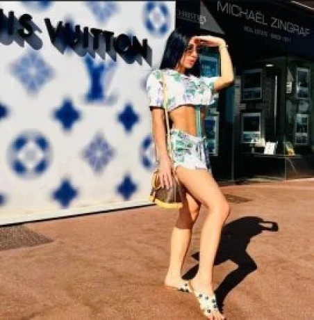 Dolce Rafaela — 6 / 9