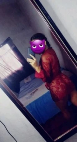 Bianca Garcia — 2 / 5