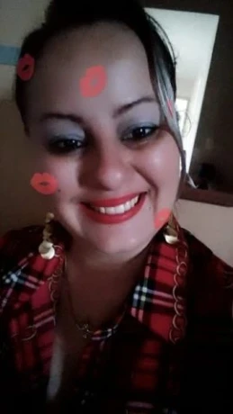 Taty Escobar — 2 / 4