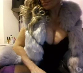 Female Escort — 7 / 9