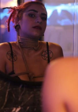 Roberta Dias — 2 / 5