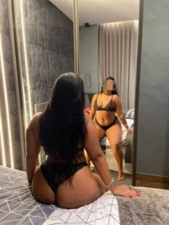 Mirella Paiva — 5 / 7