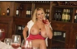 Laura Blond, Escort, Luxembourg