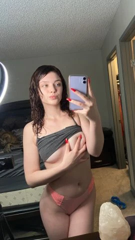 Keena stuart — 3 / 5