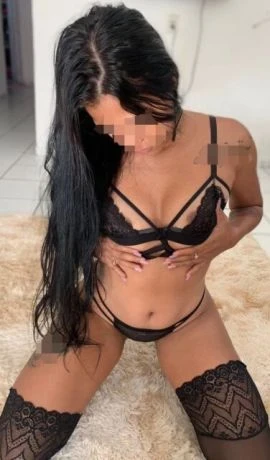 Lunna Santos — 6 / 9