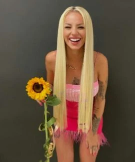 Sasha — 6 / 7