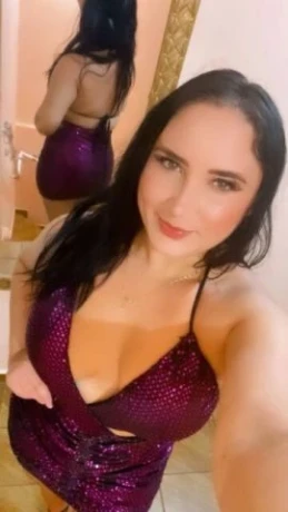 Amandinha Lins — 4 / 5