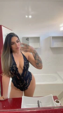 Maria Luiza — 4 / 5