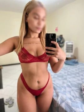 Júlia Costa — 3 / 8
