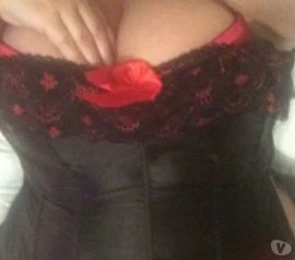 Female Escort — 2 / 4