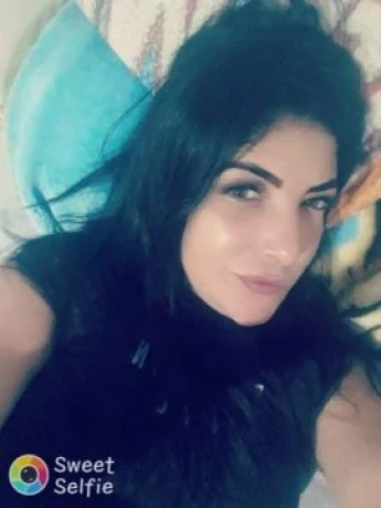 Marcela Pimenta — 8 / 9