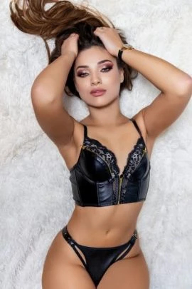 Giulia, Escort, Cagliari