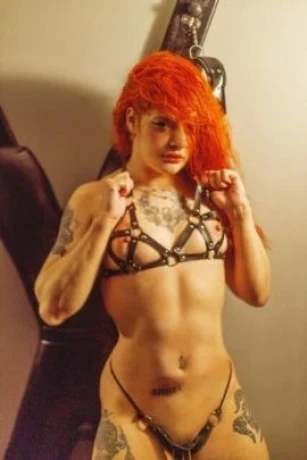 Jéssica Domme — 4 / 5