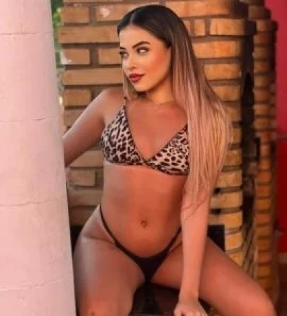 Brenda Laís — 1 / 5