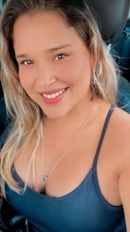 Nanda Almeida — 4 / 8