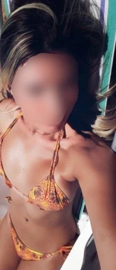 Ana Brasil — 5 / 9