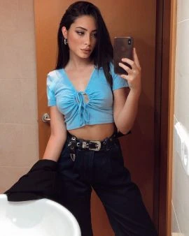 Charlotte — 7 / 9