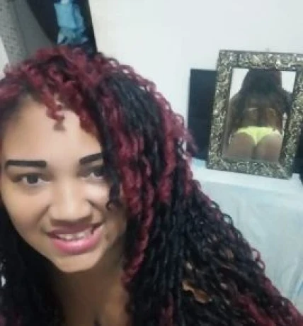 Amanda Galvão — 5 / 6