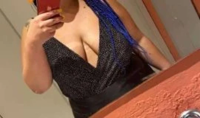 Júlia Peres — 4 / 5