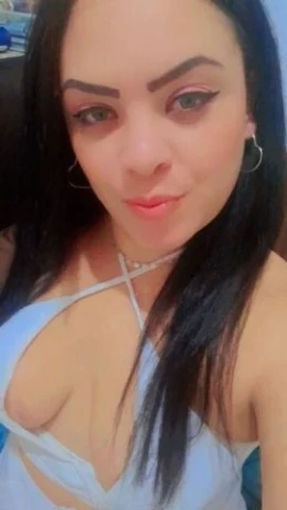 Pamela Prado — 4 / 9