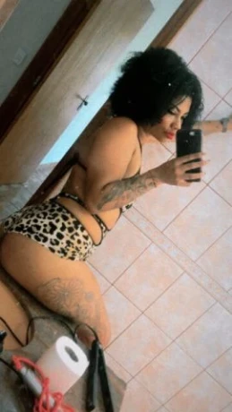 Beatriz Ferreira — 2 / 4