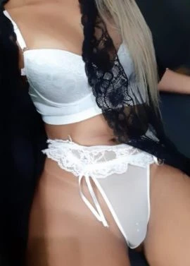 Bianca Araújo — 3 / 5