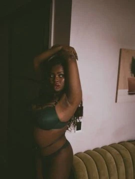 Armani — 7 / 9